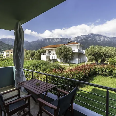 Zeus Hotel de apartamente