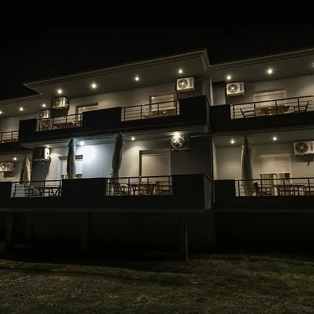 Zeus Hotel de apartamente *